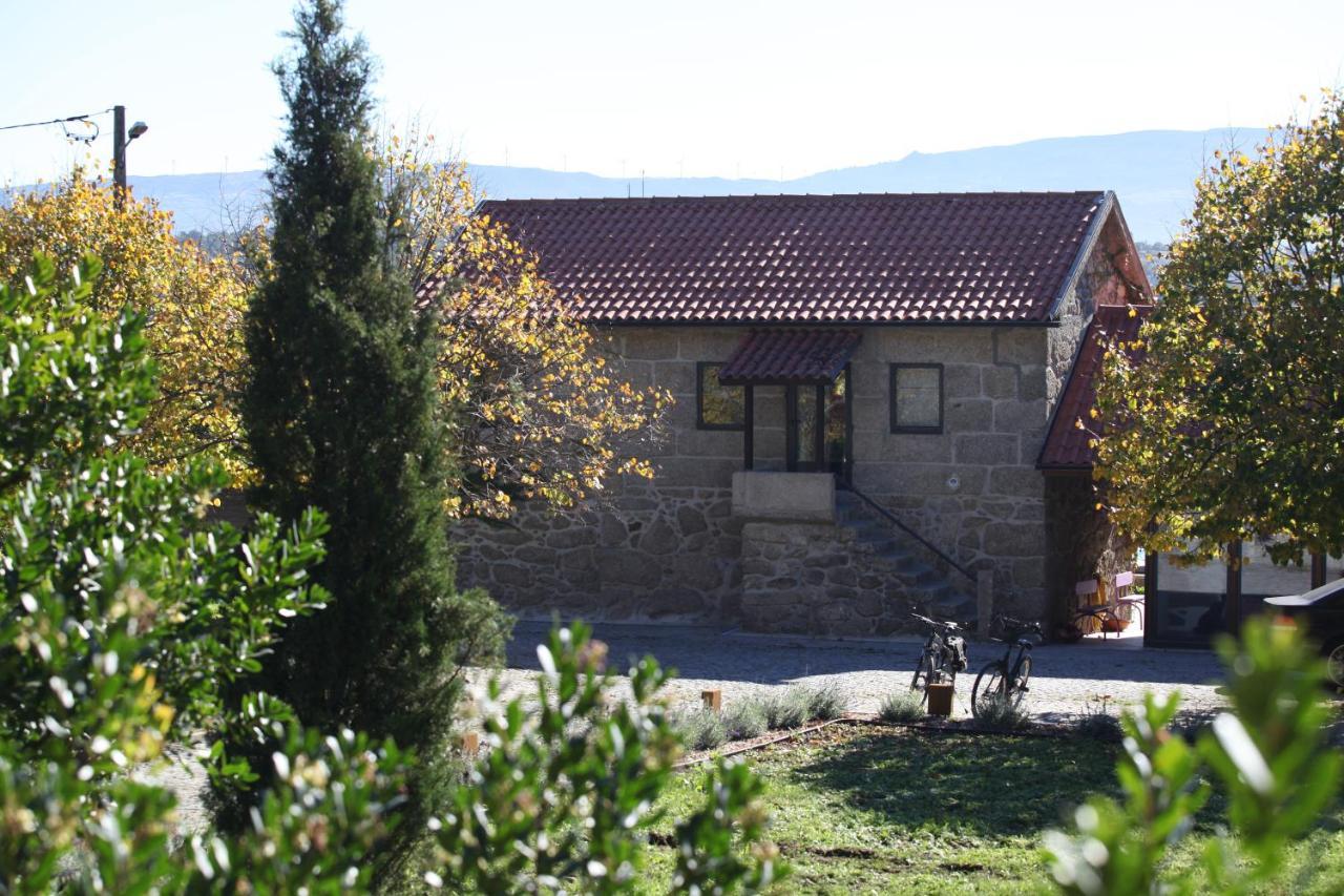 Villa Casas Do Pinheiro Grande Fornos de Algodres Exterior foto